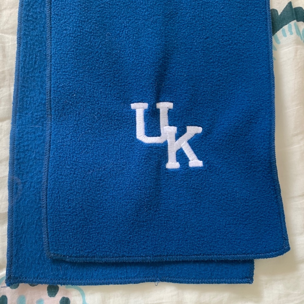 UK fleece scarf